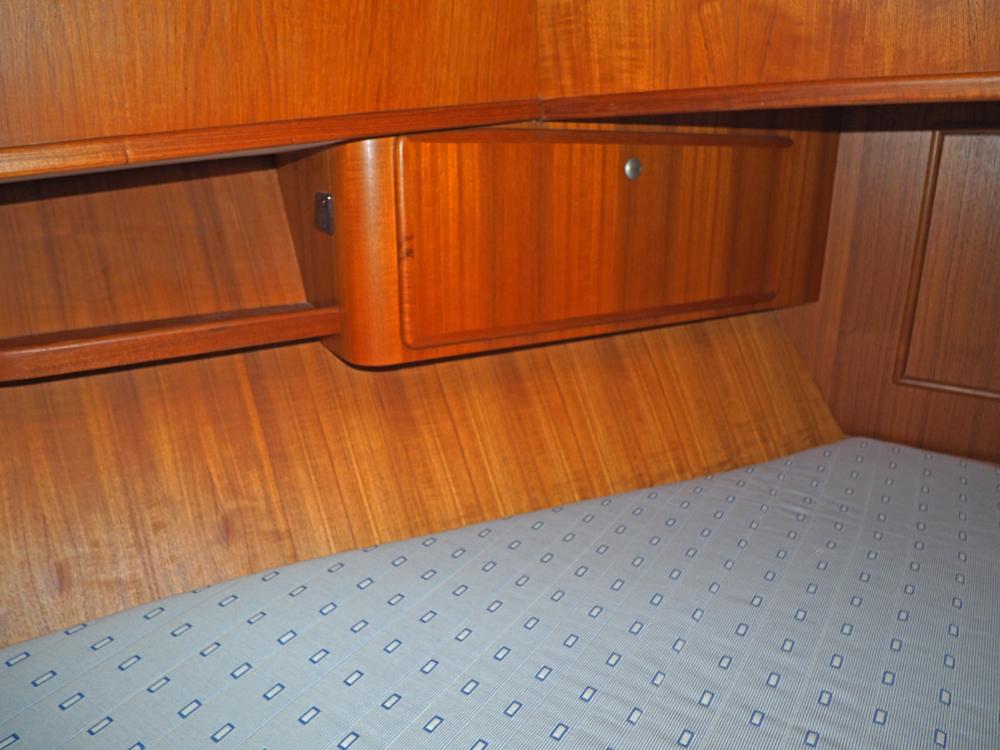 Fore ship, Accommodation